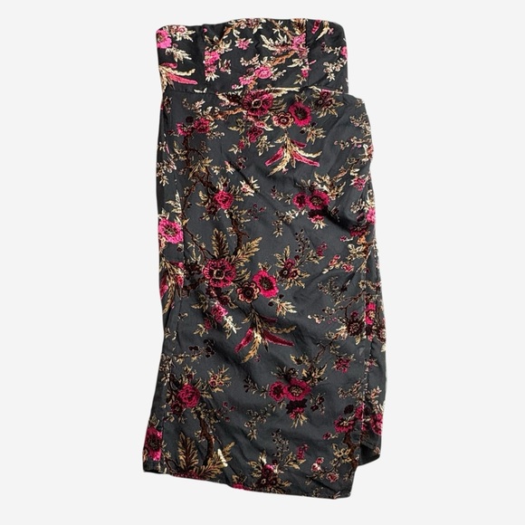 NWT SHOWPO Jessell Flocked Velvet Midi Dress US Size 14 Strapless Black Floral - Picture 4 of 13